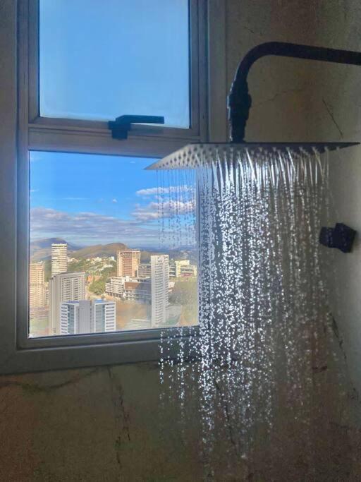 Linda Cobertura No Vila Da Serra Nova Lima Kültér fotó