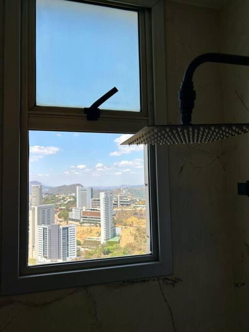 Linda Cobertura No Vila Da Serra Nova Lima Kültér fotó